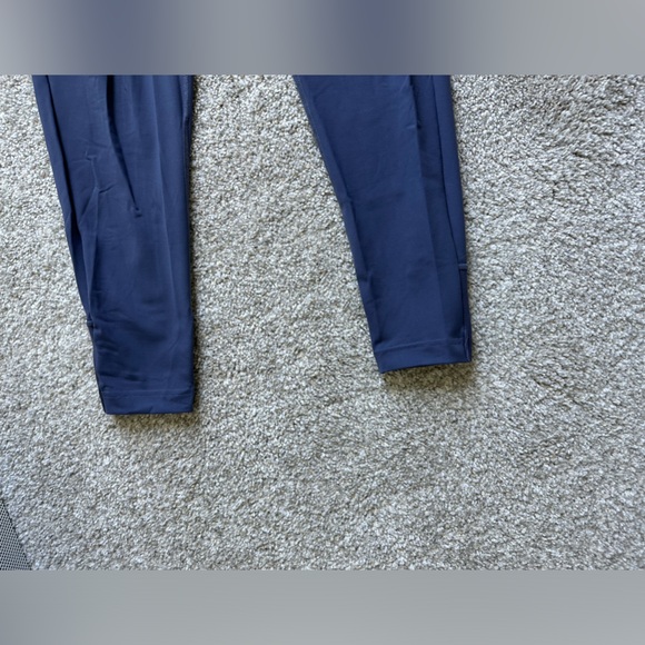 Women’s Alphalete Pro Elite Jogger in Mystic Blue - Picture 9 of 13